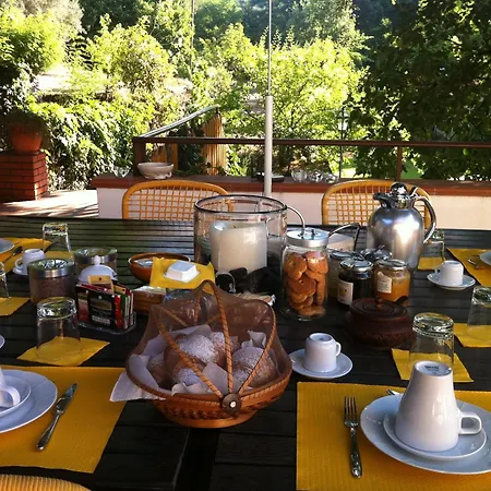 Alojamento de Acomodação e Pequeno-almoço Domus Verdiana Ragalna