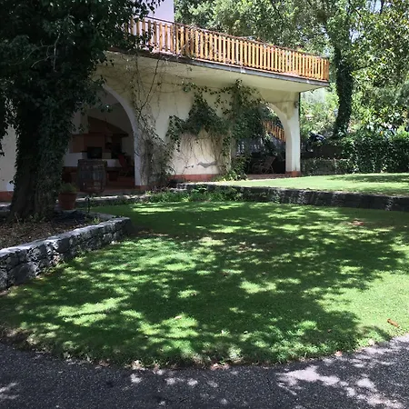 Domus Verdiana Alojamento de Acomodação e Pequeno-almoço Ragalna