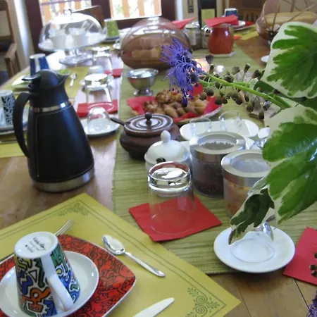 Alojamento de Acomodação e Pequeno-almoço Domus Verdiana Ragalna